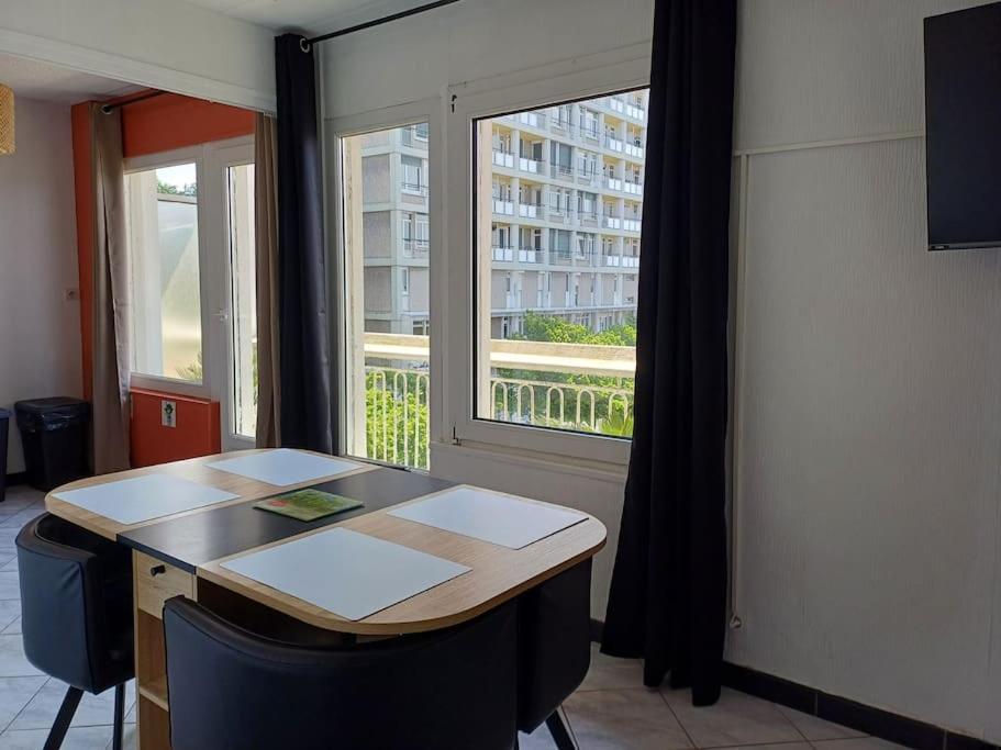Studio-Cosy 11 Vue Port A Deux Pas De Nausicaa Boulogne-sur-Mer Luaran gambar
